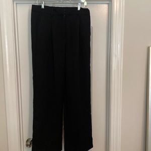 Old Navy Extra High-Waisted Pleated Taylor Trouser Wide-Leg Pants. Size L